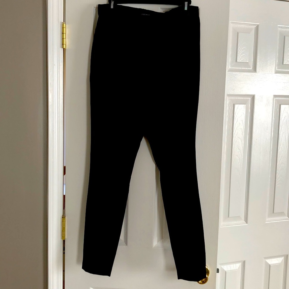 Bold elements dress pants